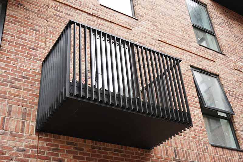 Alideck AliRail Aluminium Vertical Infill Balustrade